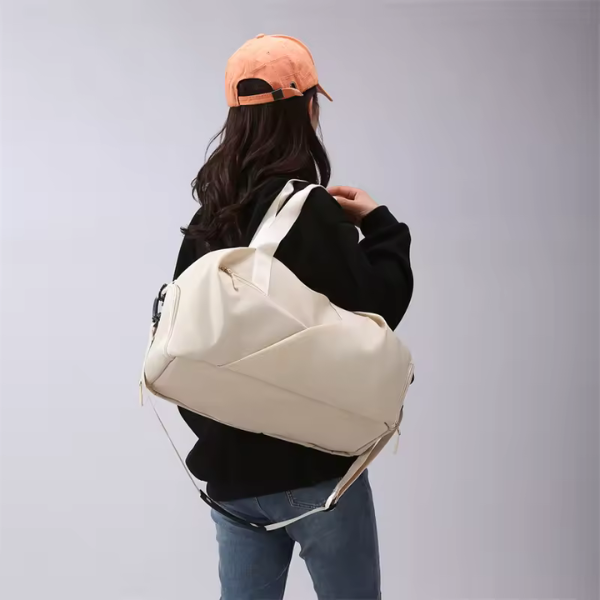 nylon-athletic-gym-bag
